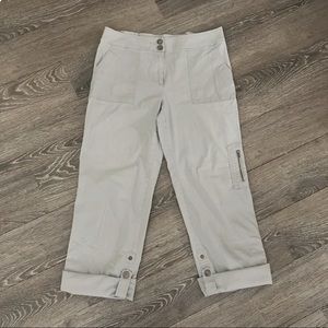 Chico’s Roll Up Cargo Pants / Capris